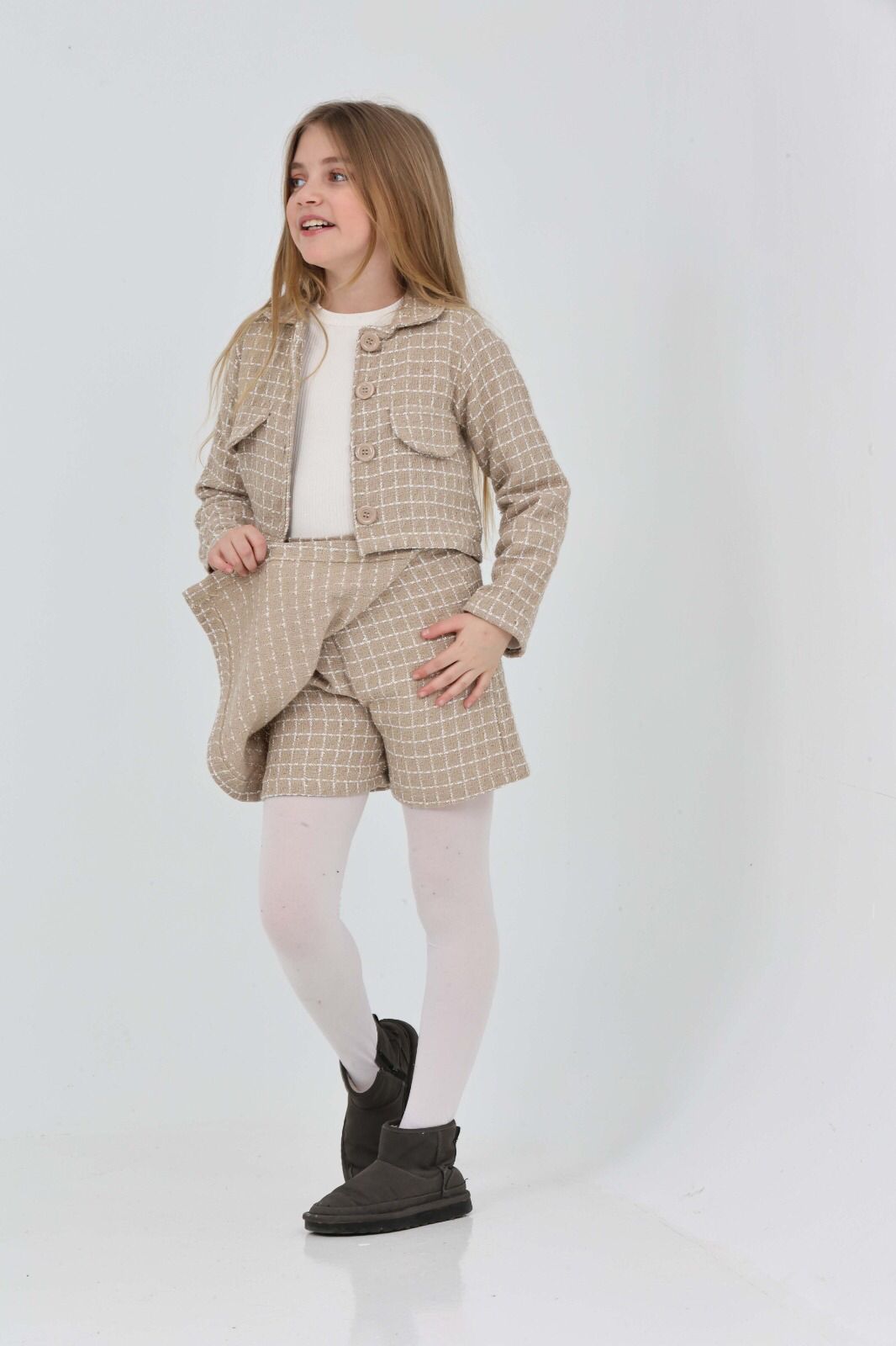 TRENDT MODA ŞANEL KUMAŞ CEKET ŞORT ETEK FİTİLLİ BADİ  BEJ RENK ÜÇ PARÇA TAKIM